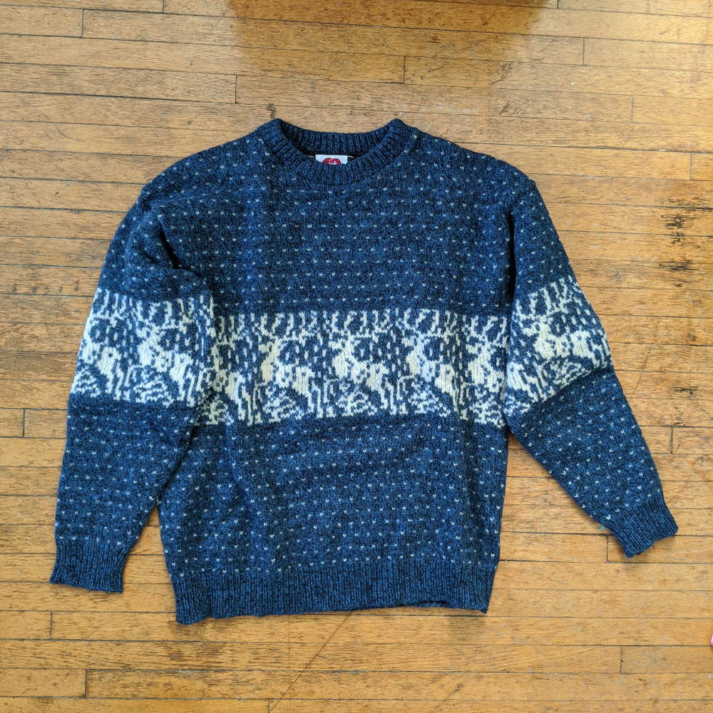 Vintage blue and cream winter/Christmas sweater